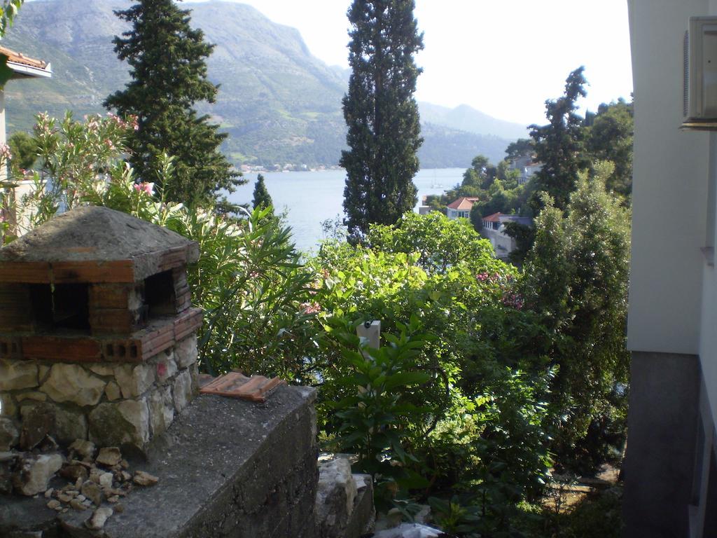 Apartments Zuvela Korcula Town Ruang foto